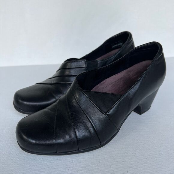 Clarks Loafers Size 7W Black Everyday Sugar Spice Heeled Leather 85140 - Picture 1 of 11